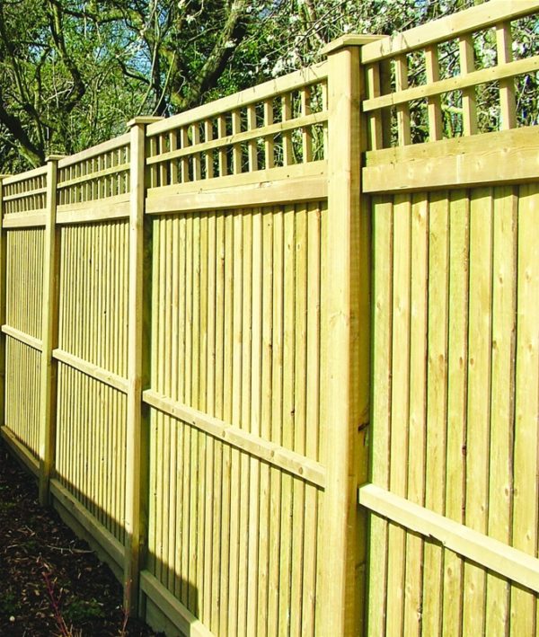 Featherboard with trellis